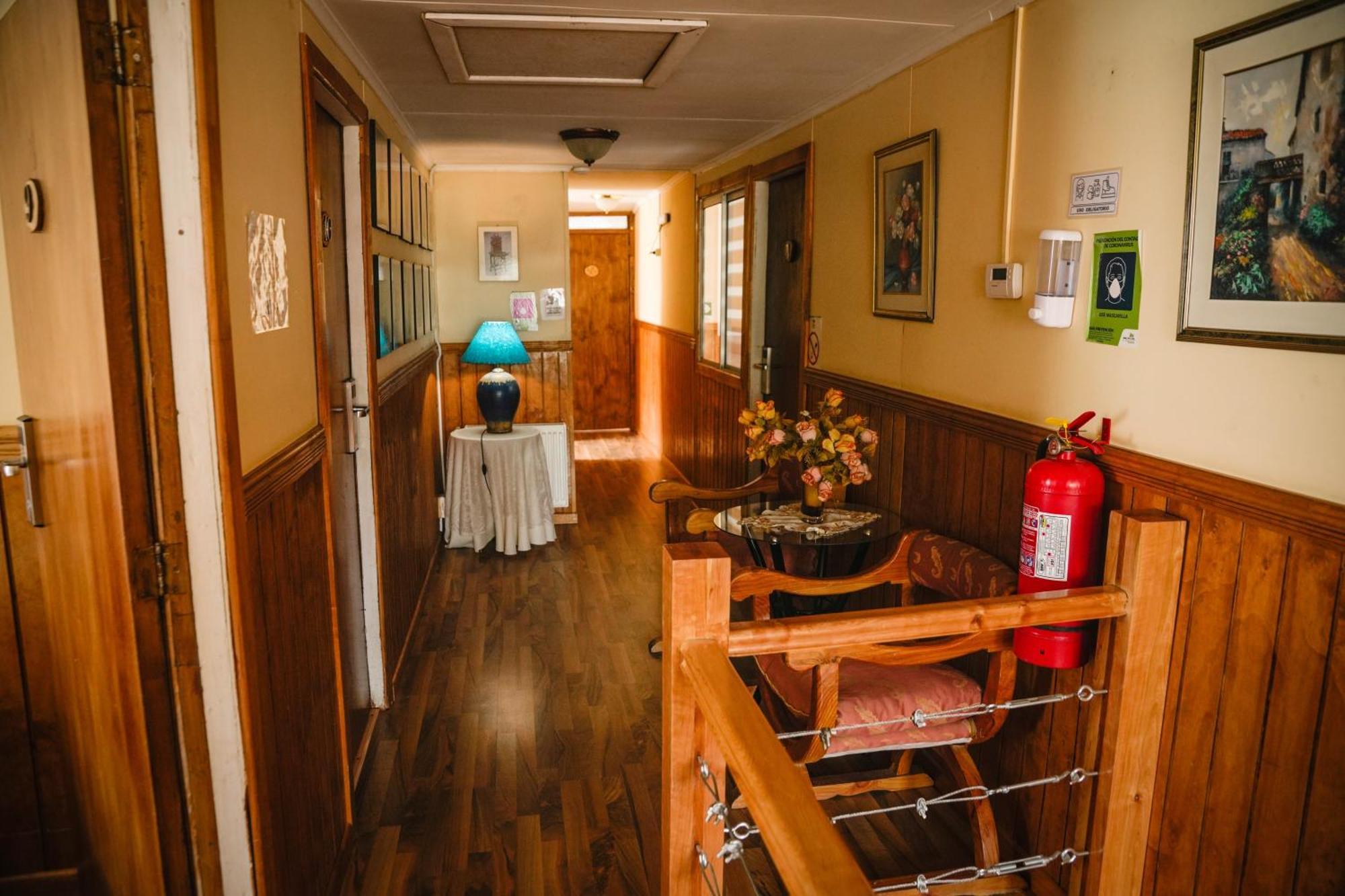 Hostal Hielo Sur Punta Arenas Esterno foto