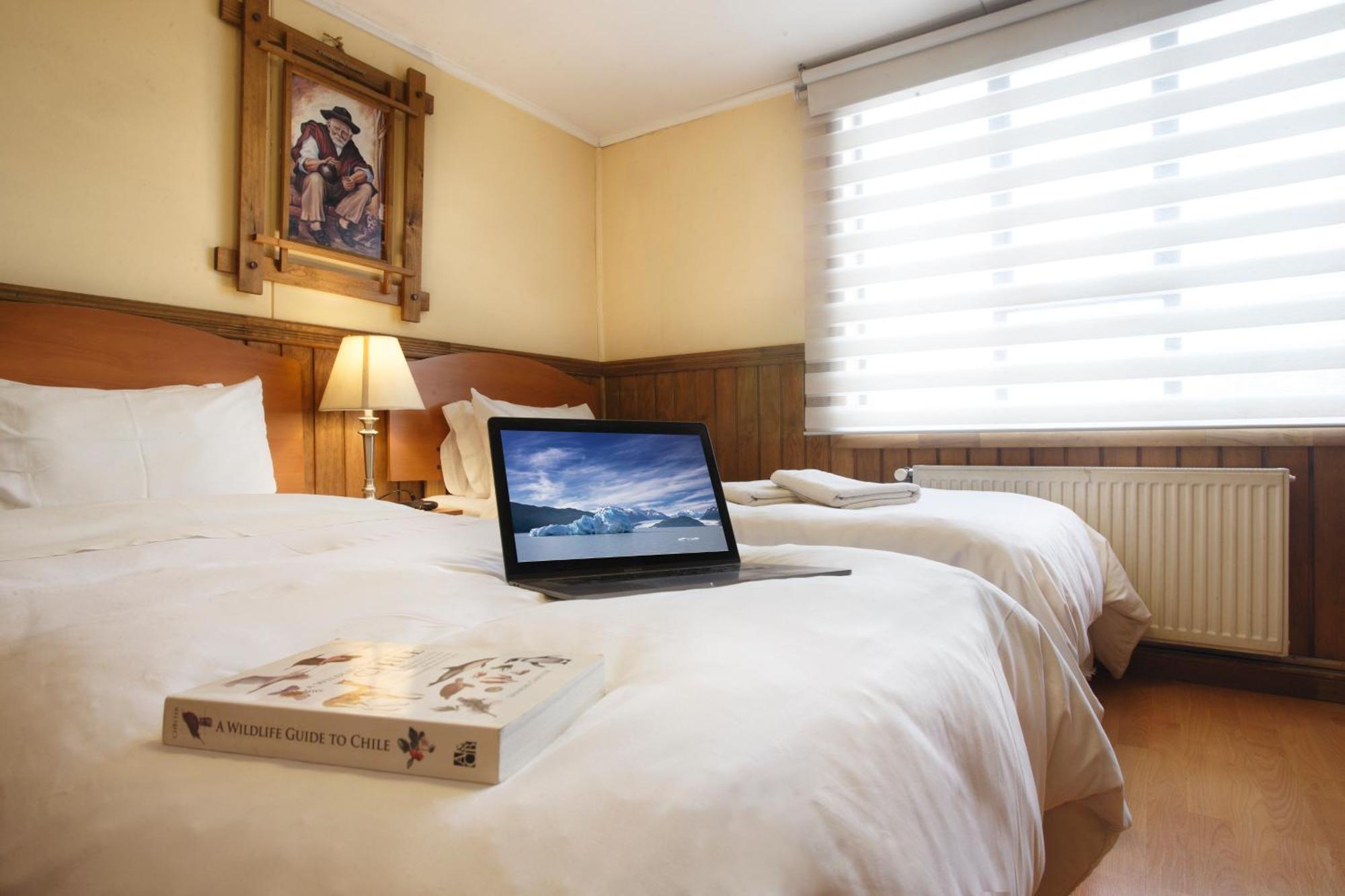 Hostal Hielo Sur Punta Arenas Esterno foto