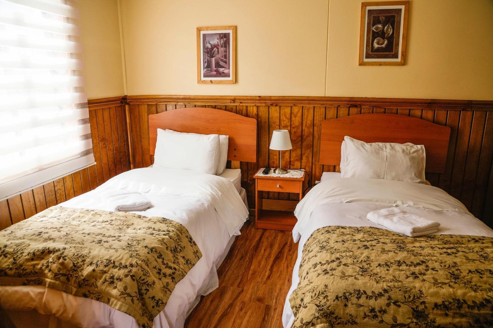 Hostal Hielo Sur Punta Arenas Esterno foto