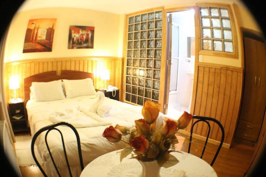 Hostal Hielo Sur Punta Arenas Esterno foto
